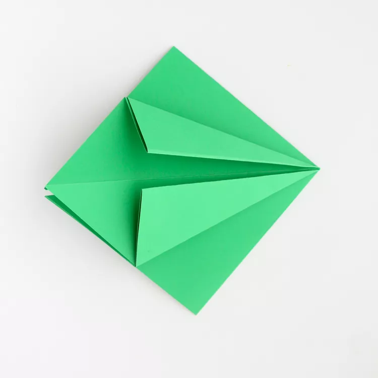 colored paper(6).webp